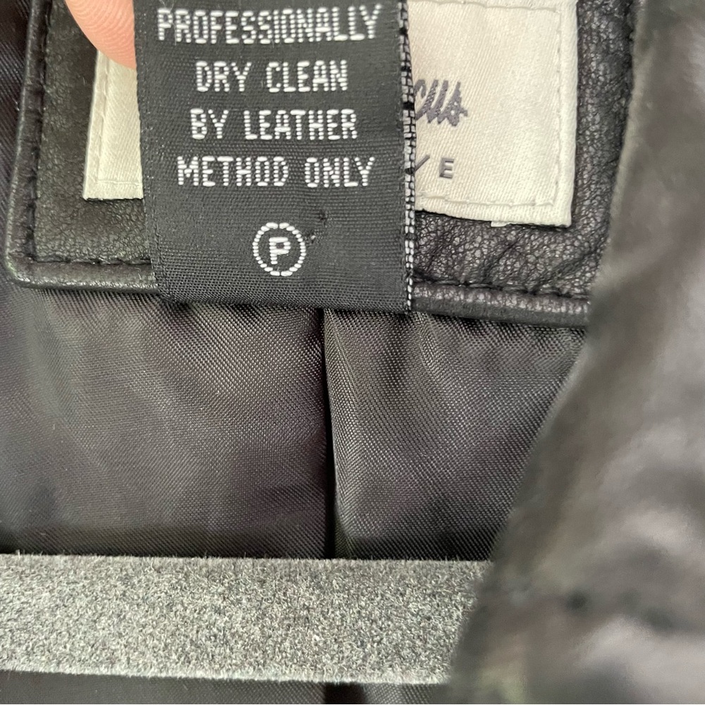 NWOT Neiman Marcus Lamb Leather Moto Jacket - Picture 5 of 5